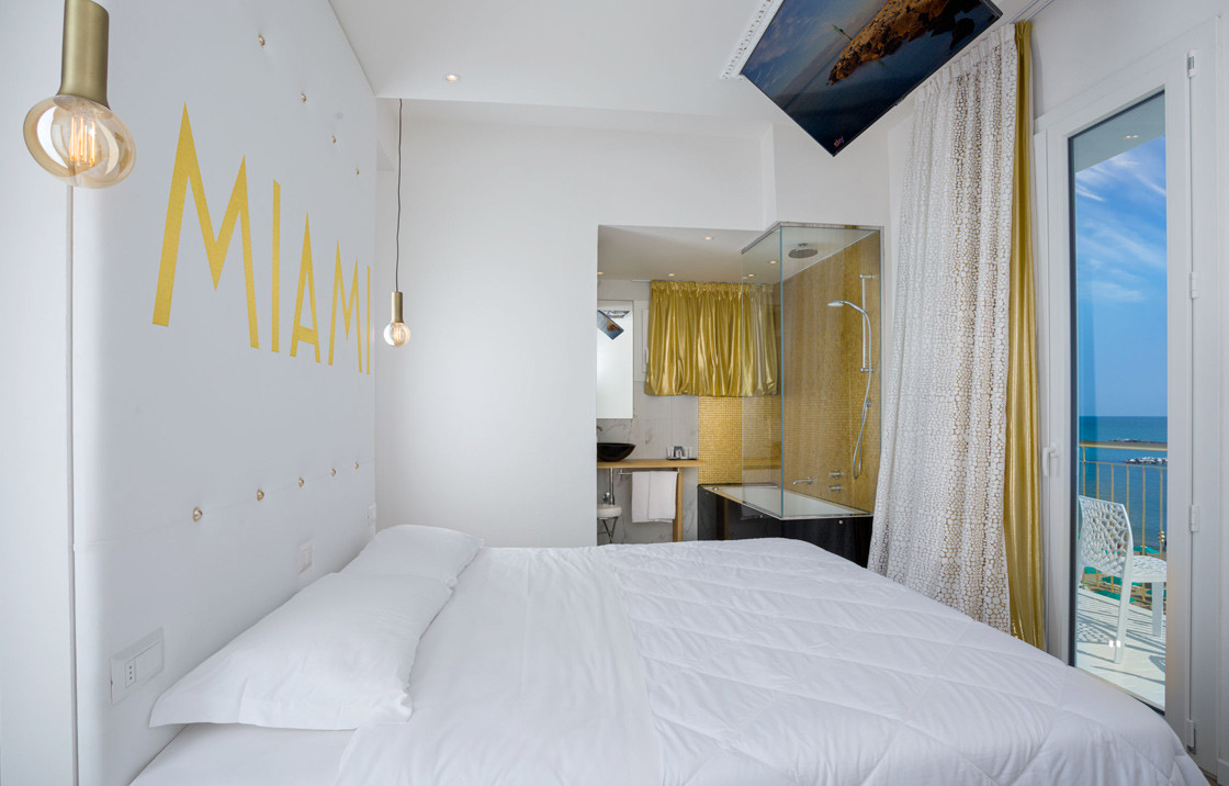 media.Camere-Suite-02-Hotel-Miami-Suite-Hotel