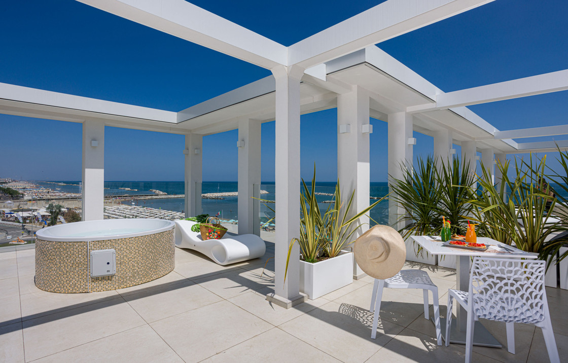 media.JuniorSuite_SuiteRelax_5HotelMiamiSuiteBellaria